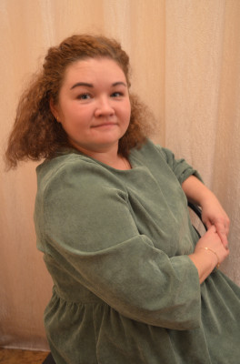 Педагогический работник Дроздова Анна Николаевна «Фотографии сотрудников размещены с их письменного согласия». Педагогический работник Дроздова Анна Николаевна «Фотографии сотрудников размещены с их письменного согласия».